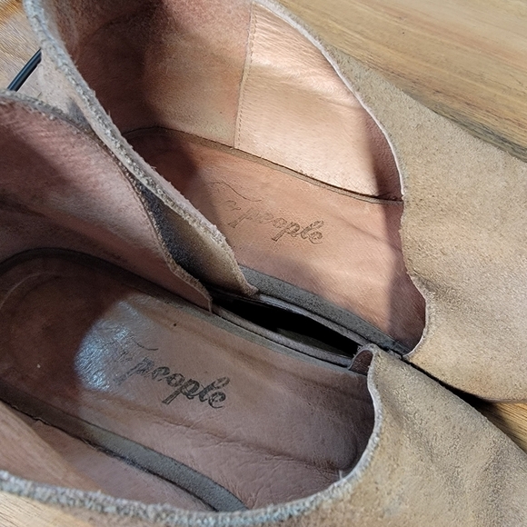 Free People Royale Suede D'orsay Pointed Toe Booties Flats Size 36.5 - Picture 15 of 17